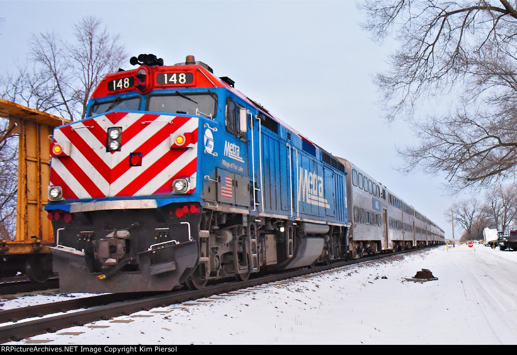 METX 148 "Village of Fox Lake" Pusher